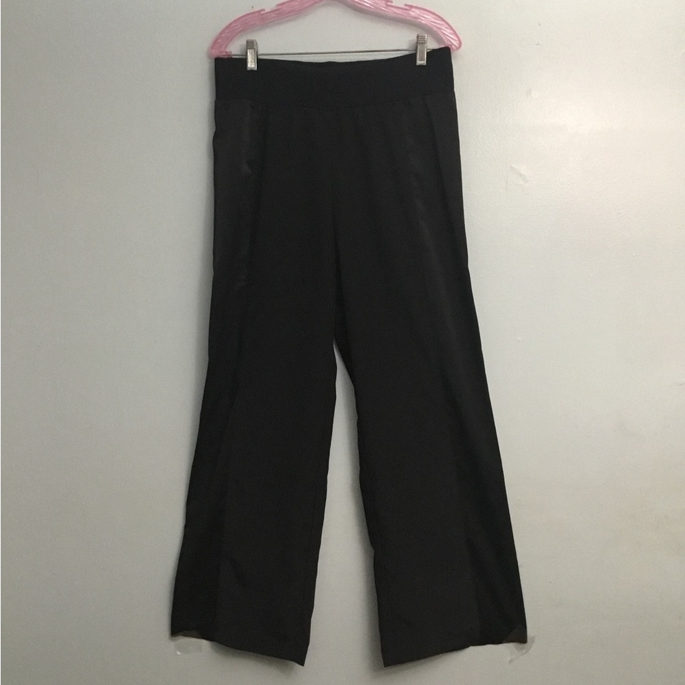 UAS SPORTSWEAR - Picture 13 of 14